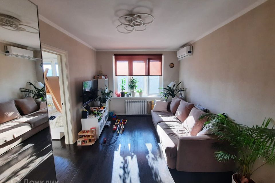 Продаётся 3-комнатная квартира, 51 м²