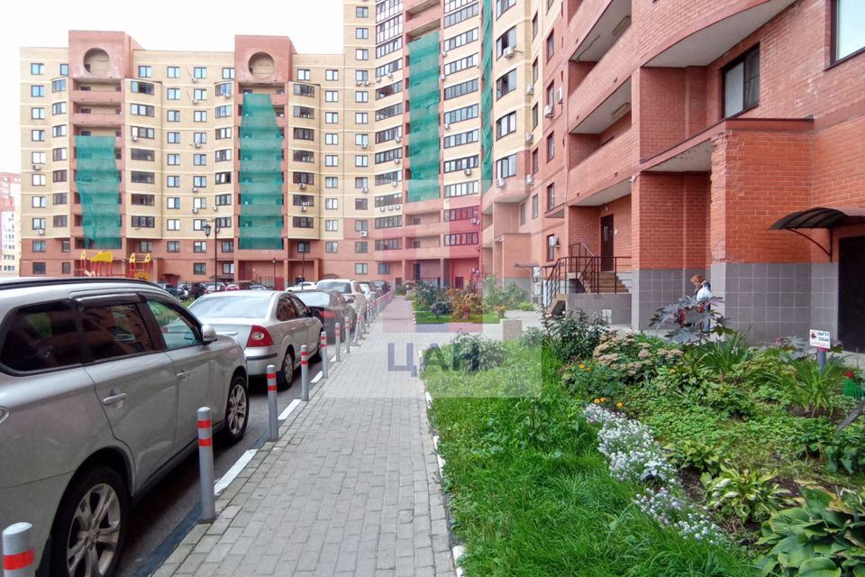 Продаётся 2-комнатная квартира, 47.5 м²