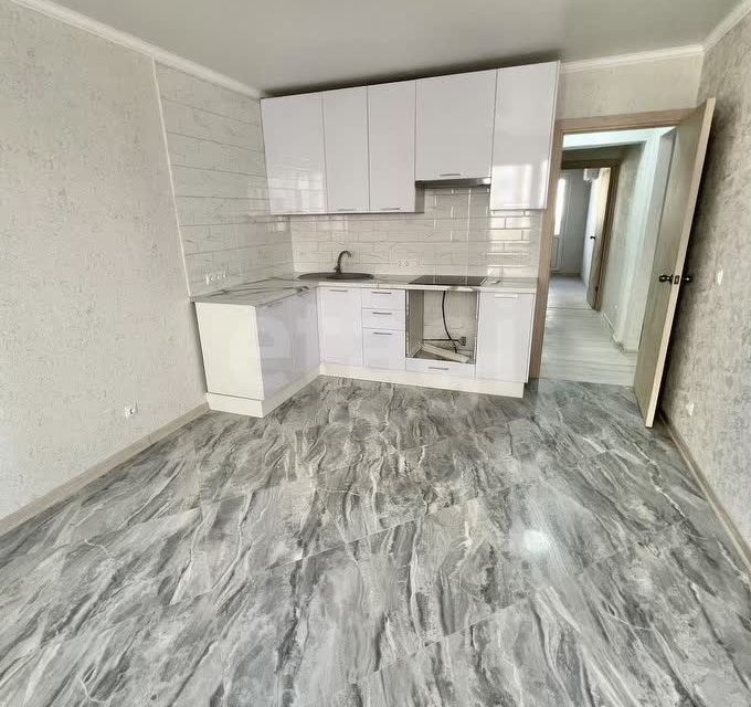 Продаётся 2-комнатная квартира, 65.3 м²