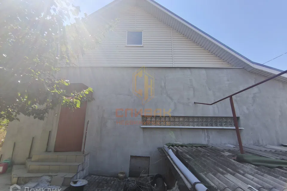 Продаётся 2-этажный дом, 146.9 м²