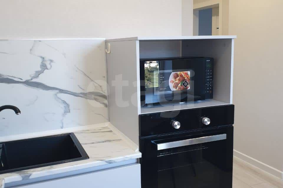 Продаётся 1-комнатная квартира, 38.8 м²