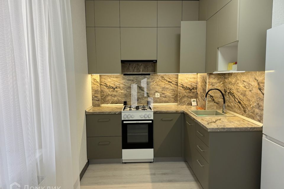 Продаётся 1-комнатная квартира, 38 м²