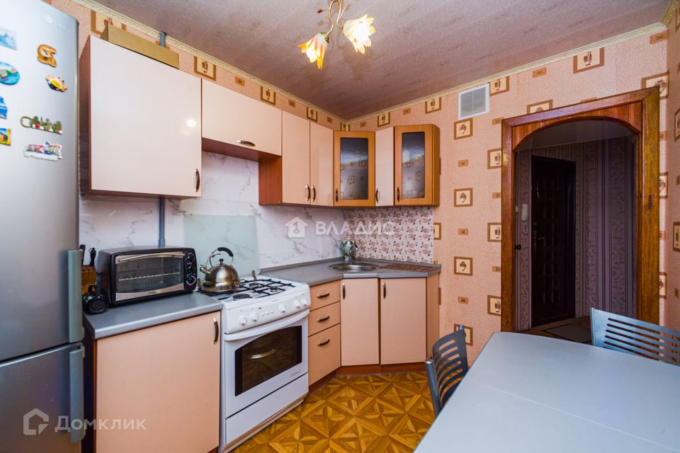 Продаётся 3-комнатная квартира, 65.8 м²