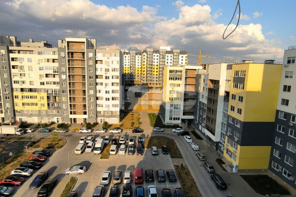 Продаётся 2-комнатная квартира, 57 м²