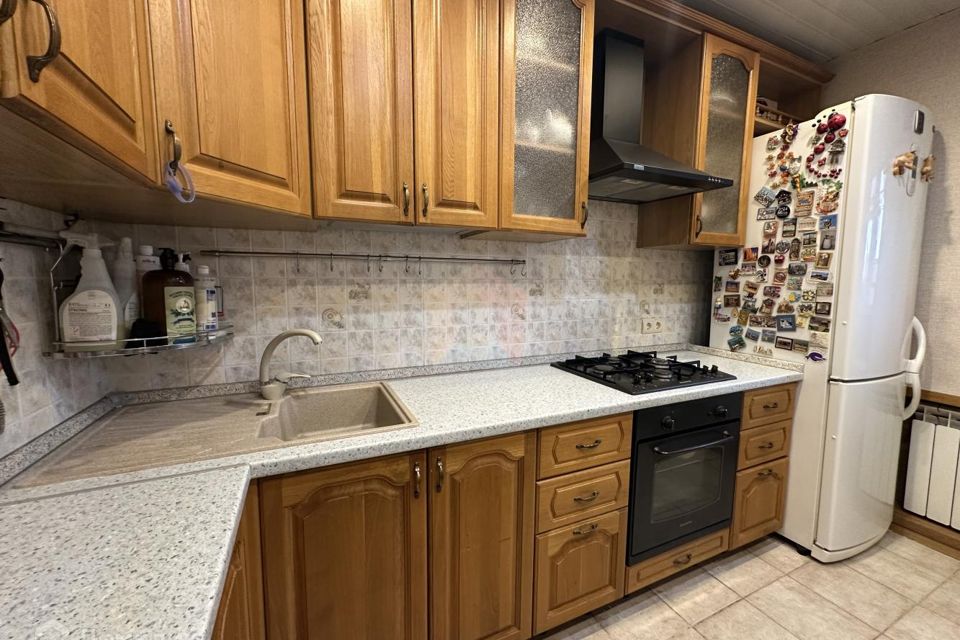Продаётся 3-комнатная квартира, 62.4 м²