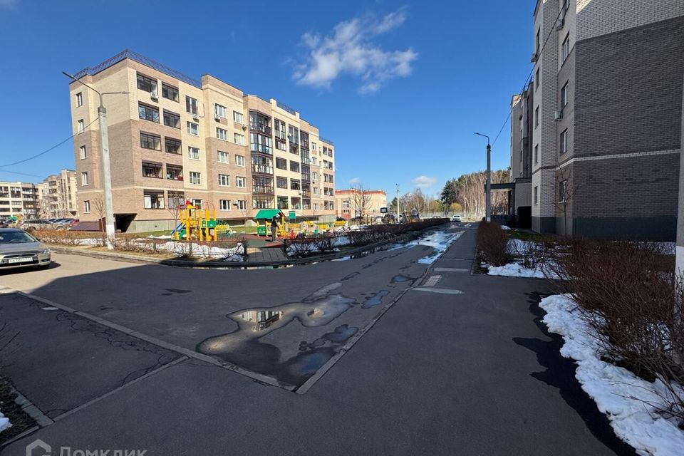 Продаётся 3-комнатная квартира, 75.6 м²