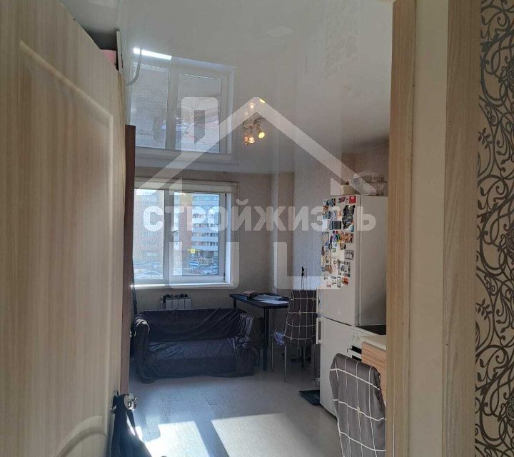 Продаётся 1-комнатная квартира, 44.3 м²