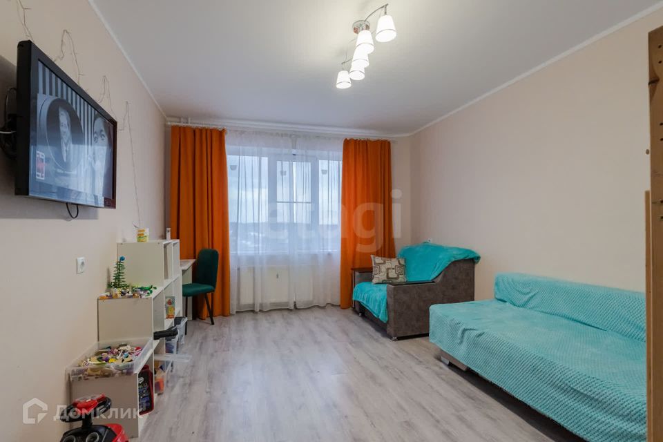 Продаётся 1-комнатная квартира, 43.6 м²