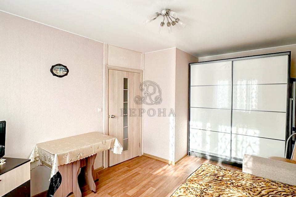 Продаётся 2-комнатная квартира, 43.4 м²