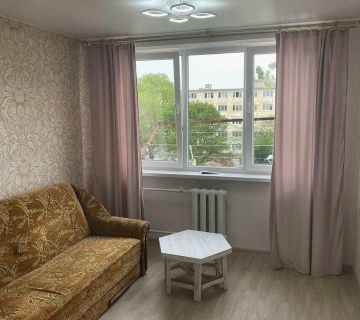Продаётся комната в 3-комн. квартире, 16.4 м²