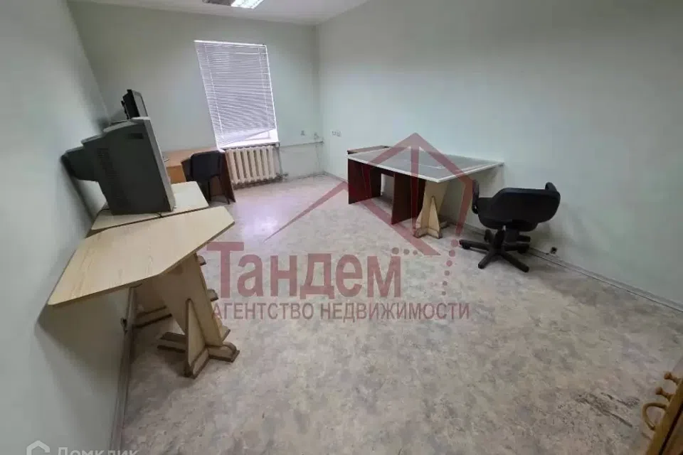Продаётся помещение своб. назначения, 702 м²