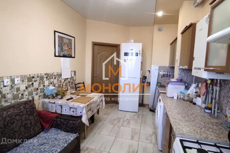 Продаётся 1-комнатная квартира, 42.5 м²