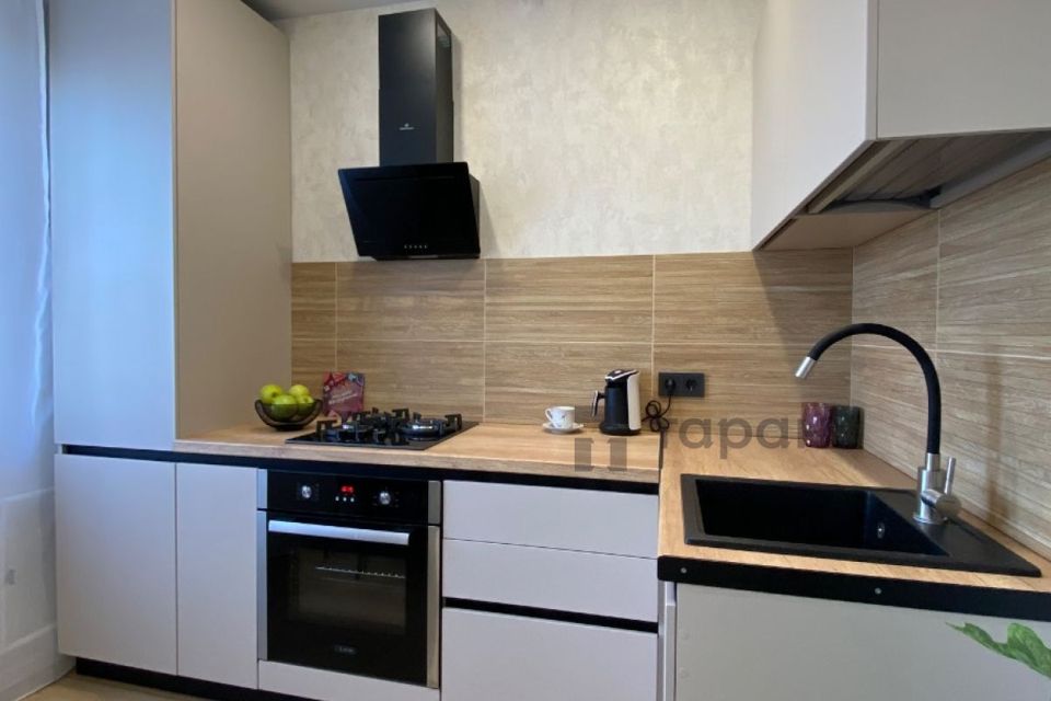 Продаётся 2-комнатная квартира, 57 м²
