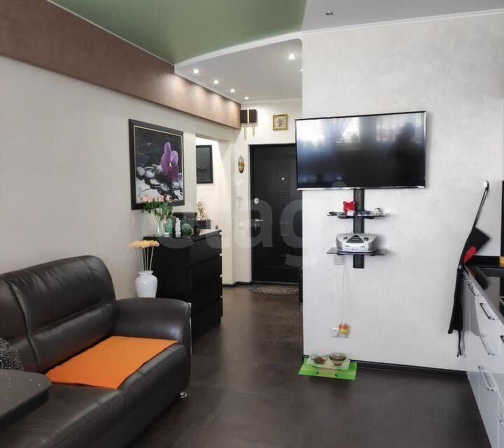 Продаётся 1-комнатная квартира, 48.4 м²