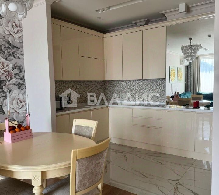 Продаётся 2-комнатная квартира, 67 м²