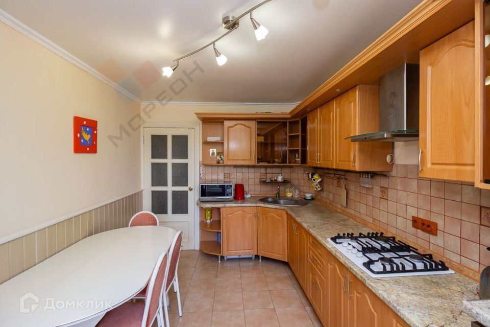 Продаётся 3-комнатная квартира, 73.8 м²