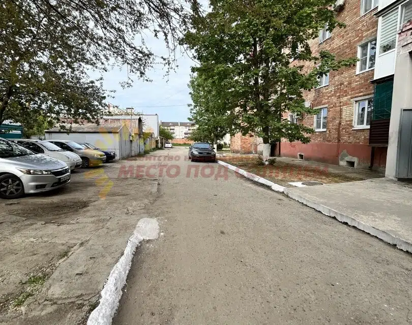 Продаётся 1-комнатная квартира, 37 м²