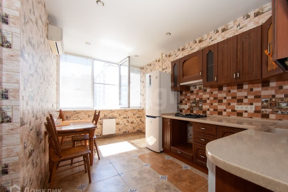 Продаётся 2-комнатная квартира, 55 м²