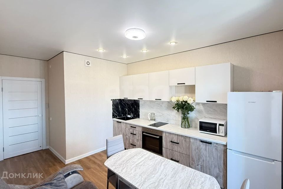 Продаётся 1-комнатная квартира, 41.2 м²
