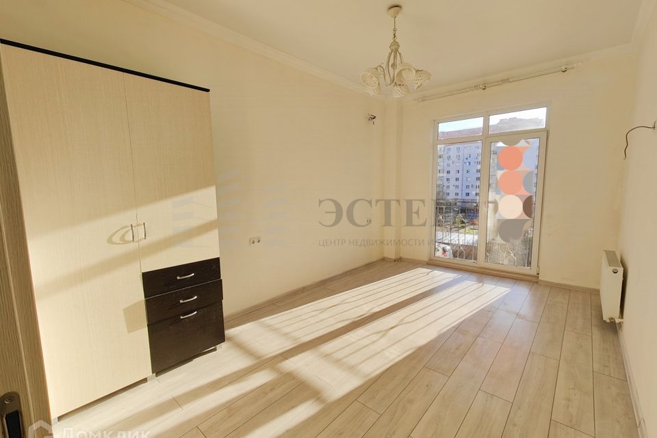 Продаётся 1-комнатная квартира, 40.7 м²