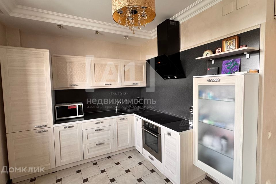 Продаётся 2-комнатная квартира, 61.6 м²