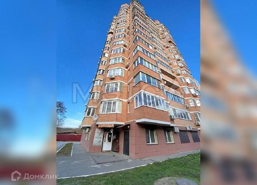 Продаётся 1-комнатная квартира, 42.1 м²