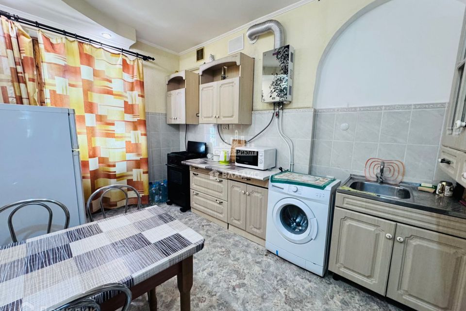 Сдаётся 2-комнатная квартира, 49 м²