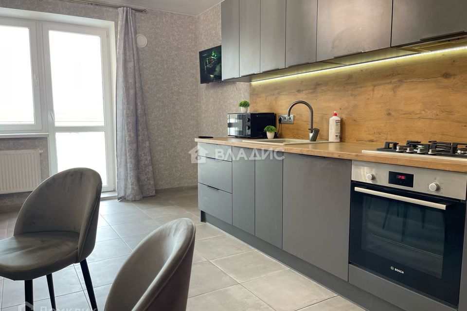 Сдаётся 2-комнатная квартира, 64.33 м²