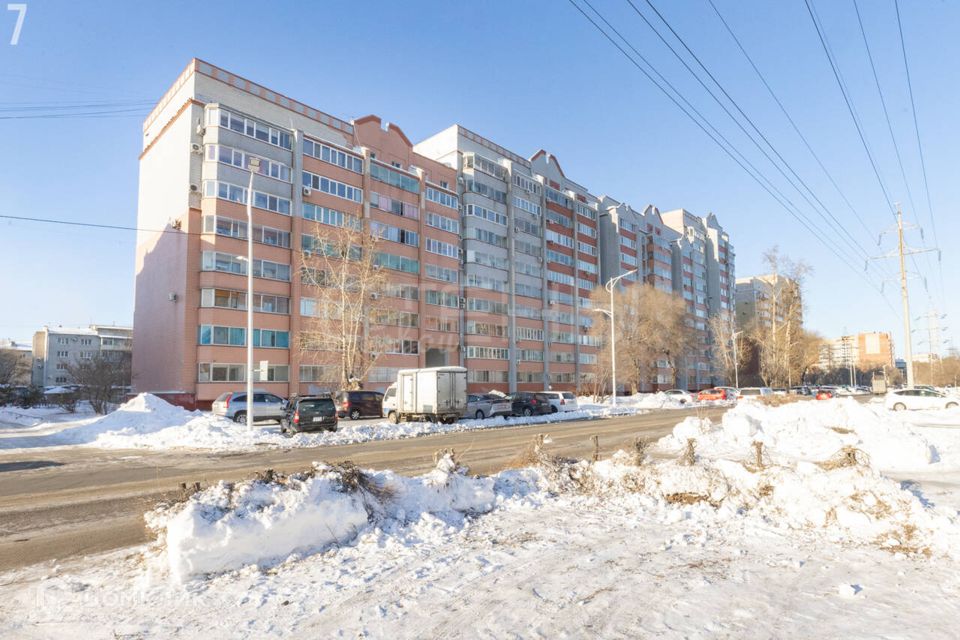 Продаётся 2-комнатная квартира, 63.5 м²