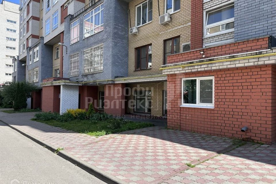 Сдаётся 3-комнатная квартира, 112 м²