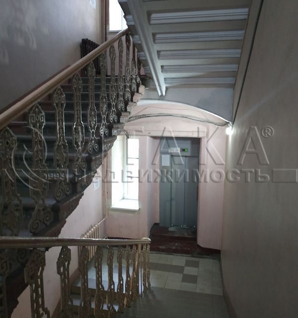 Сдаётся 2-комнатная квартира, 104 м²