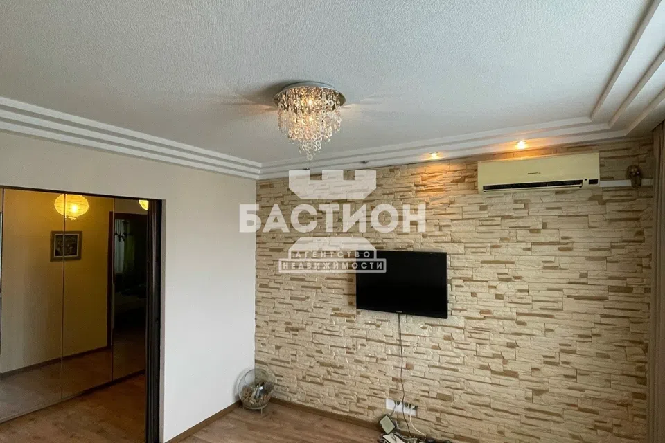 Продаётся 3-комнатная квартира, 67.5 м²