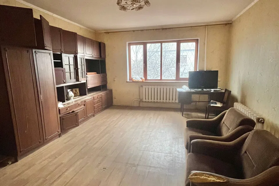 Продаётся 3-этажный дом, 220 м²