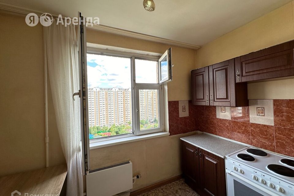 Сдаётся 1-комнатная квартира, 38 м²