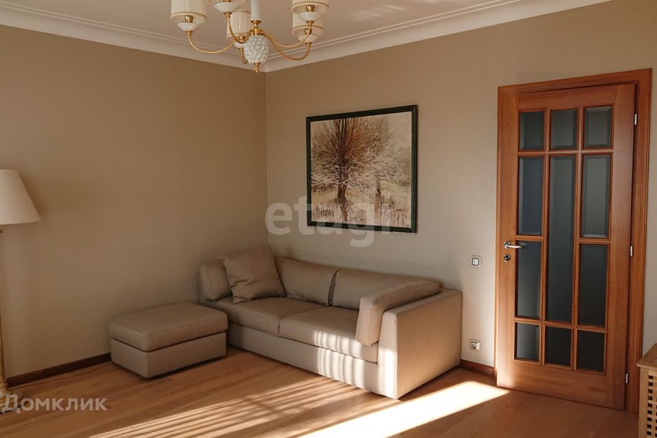 Продаётся 3-комнатная квартира, 76.6 м²