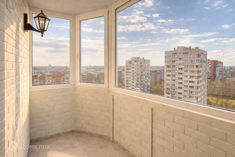 Продаётся 2-комнатная квартира, 61.5 м²