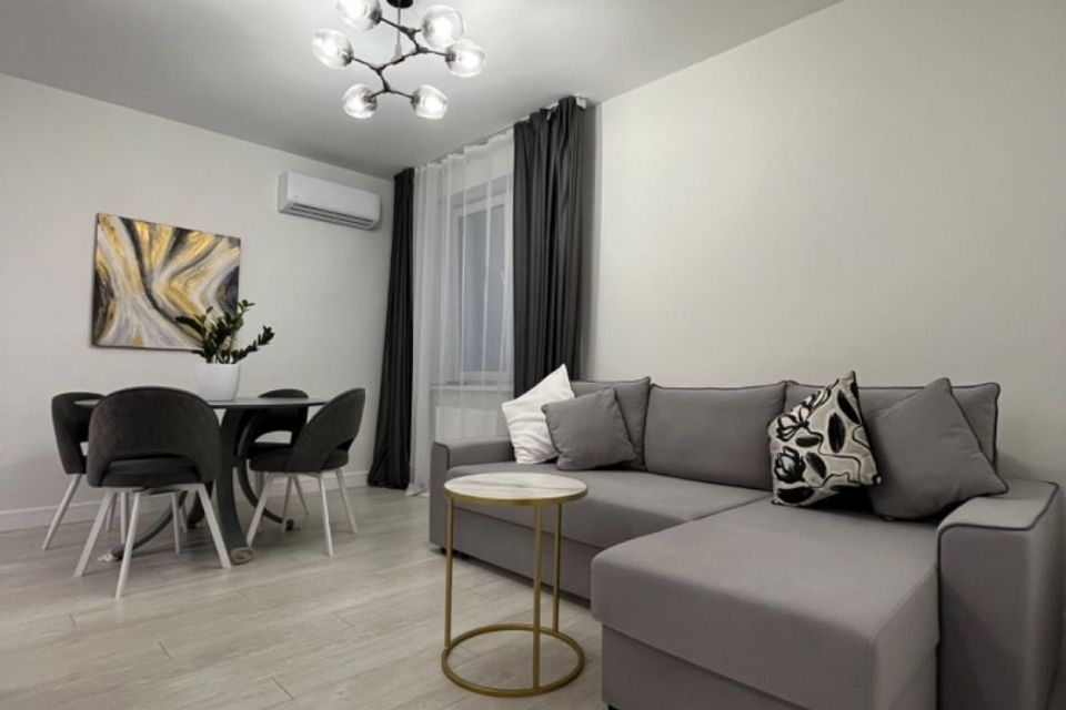 Сдаётся 1-комнатная квартира, 49 м²