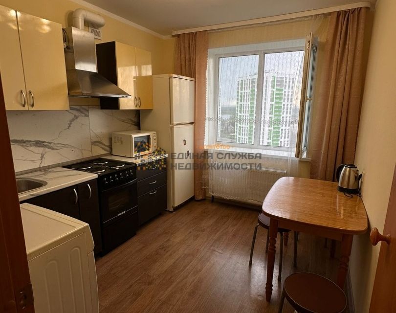 Сдаётся 2-комнатная квартира, 55 м²