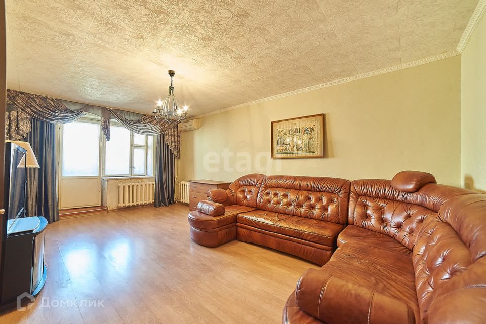 Продаётся 3-комнатная квартира, 100.5 м²