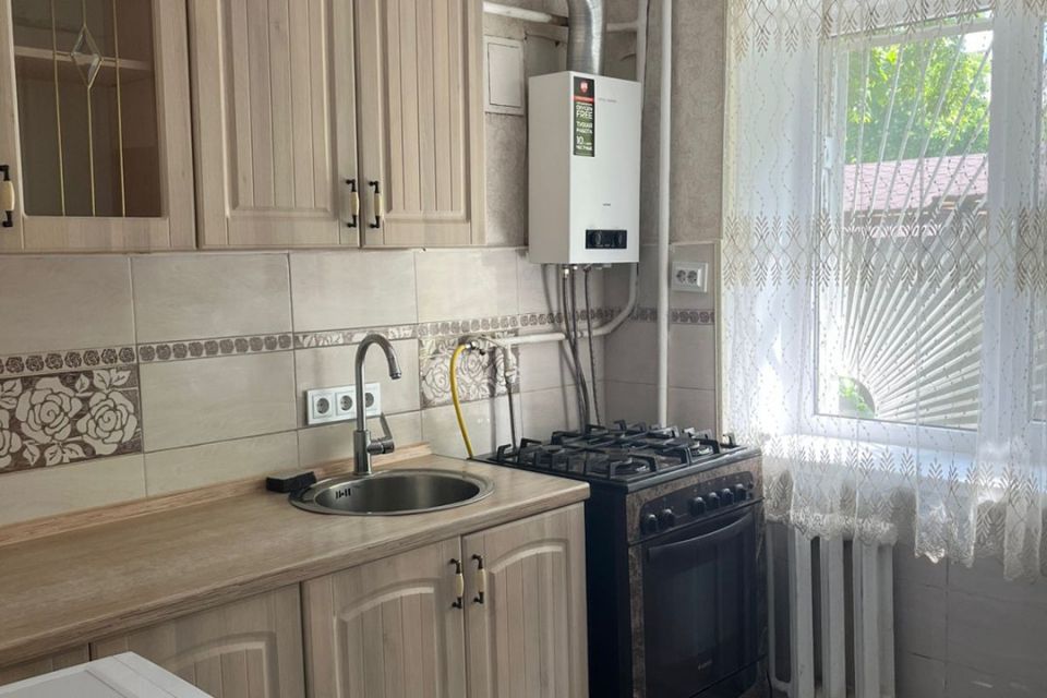 Сдаётся 2-комнатная квартира, 50 м²