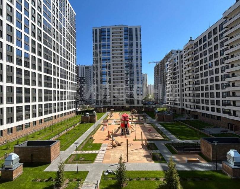 Продаётся 3-комнатная квартира, 104.89 м²