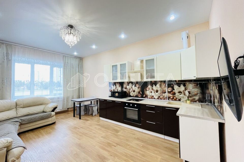 Продаётся 2-комнатная квартира, 79.1 м²