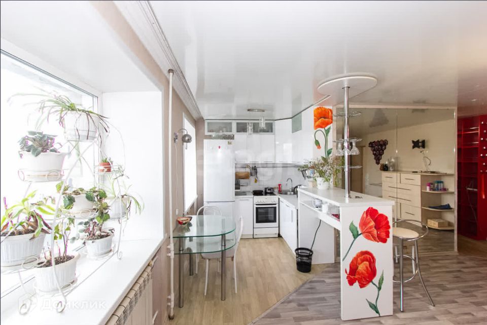 Продаётся 3-комнатная квартира, 55 м²