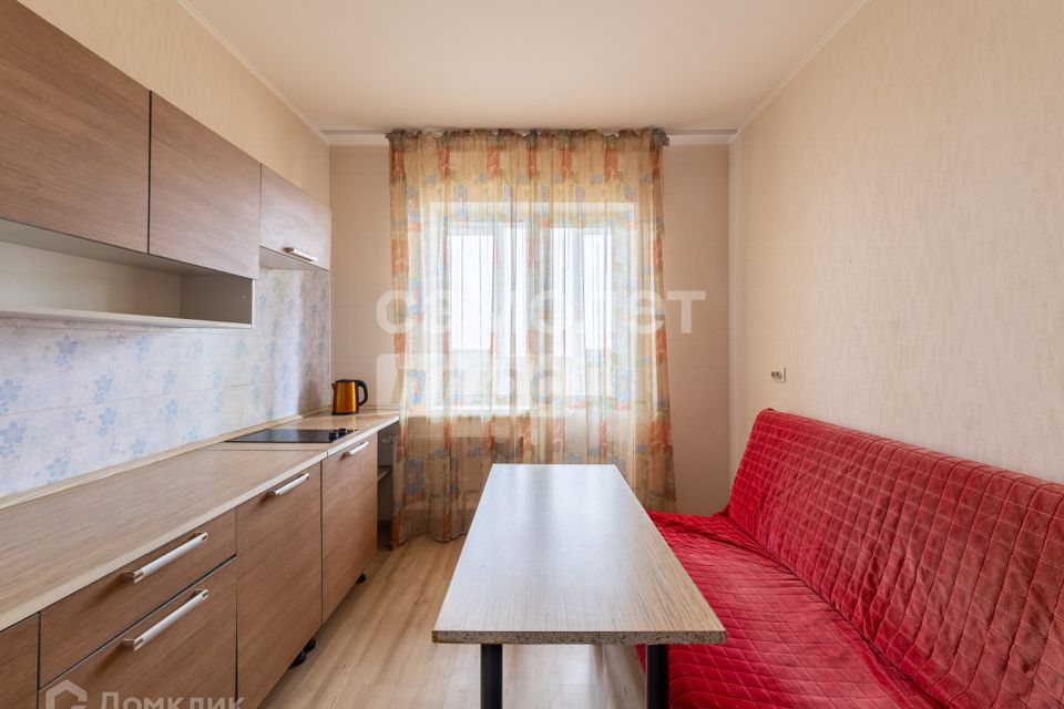 Продаётся 1-комнатная квартира, 35.2 м²