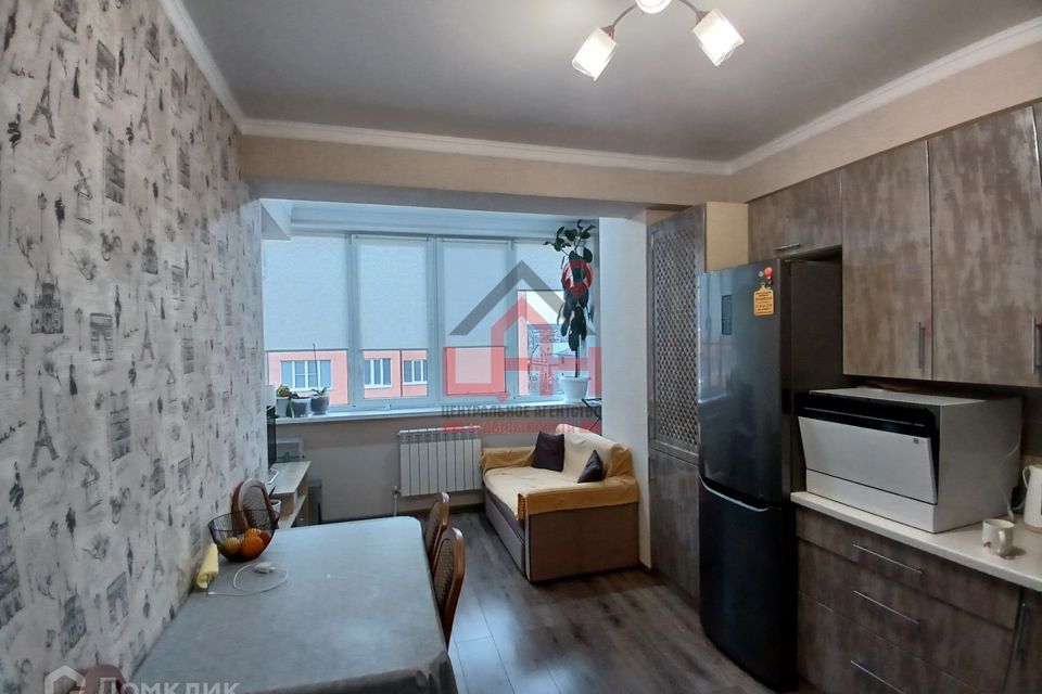 Продаётся 1-комнатная квартира, 38.2 м²
