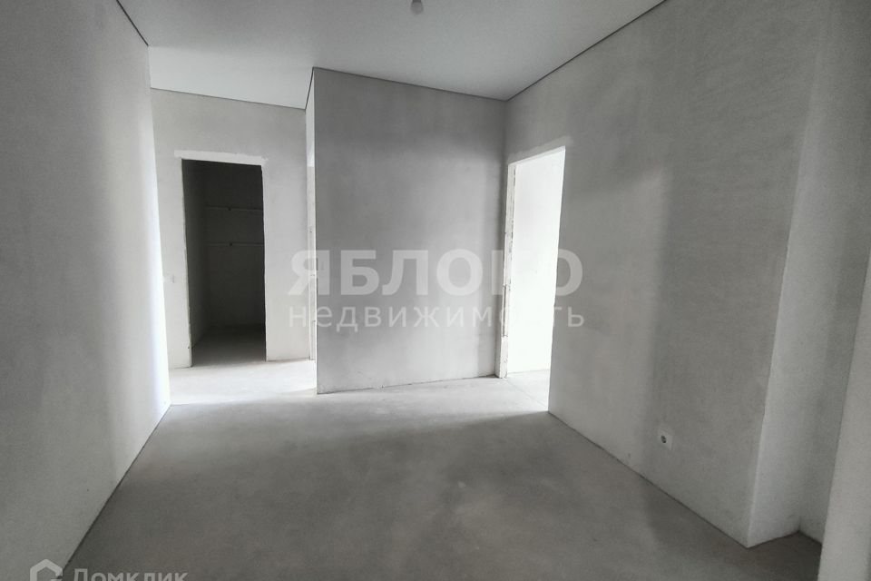 Продаётся 2-комнатная квартира, 61.2 м²