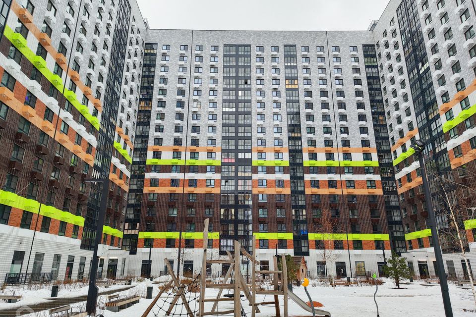 Продаётся 2-комнатная квартира, 70.7 м²