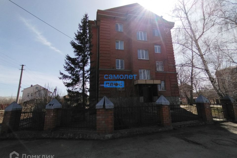 Продаётся 3-комнатная квартира, 103.1 м²