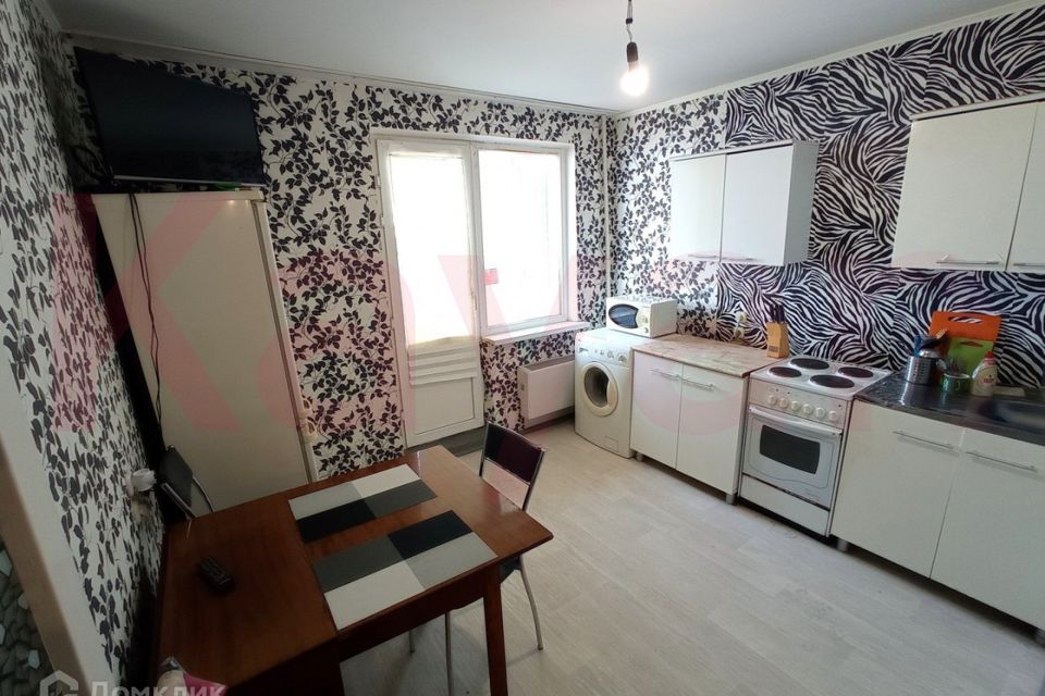 Сдаётся 1-комнатная квартира, 40 м²