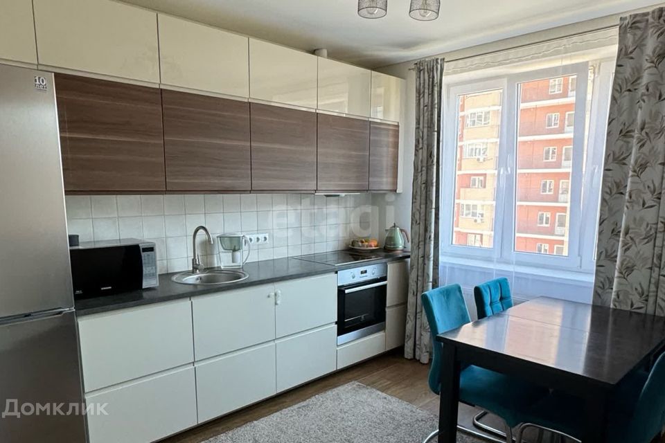 Продаётся 2-комнатная квартира, 64.2 м²